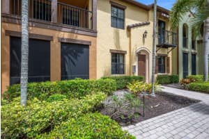 8945 Malibu St 204, Naples