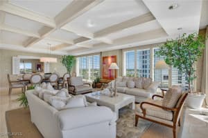 4201 GULF SHORE Boulevard, Naples, FL 34103 - MLS#225074986