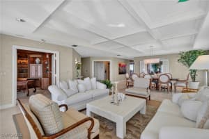 4201 GULF SHORE Boulevard, Naples, FL 34103 - MLS#225074986