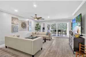 636 Wiggins Bay Drive, Naples, FL 34110 - MLS#225074991