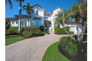 155 20th Avenue, Naples, FL 34102 - MLS#225075022