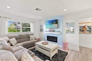 101 San Salvador Street, Naples, FL 34113 - MLS#225075031