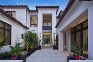 16945 Sud Cortile Court, Naples, FL 34110 - MLS#225075034