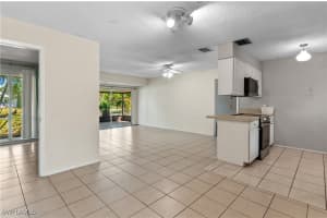 4261 Island Circle, Fort Myers, FL 33919 - MLS#225075041