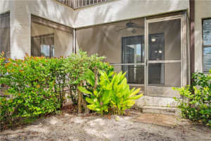 5345 Treetops Dr S102, Naples