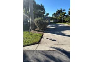 10130 SUNNYWOOD Court, Fort Myers, FL 33905 - MLS#225075073