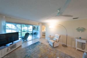 325 Charlemagne Boulevard, Naples, FL 34112 - MLS#225075087