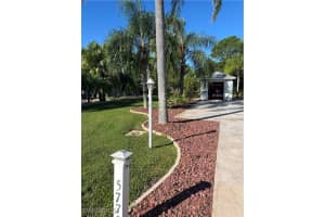 5770 Cypress Woods Resort Drive, Fort Myers, FL 33905 - MLS#225075089