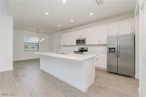 10837 Timber Creek Drive, Fort Myers, FL 33913 - MLS#225075110