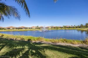 8160 Venetian Pointe Dr, Fort Myers