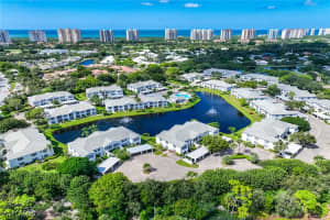 886 Tanbark Drive, Naples, FL 34108 - MLS#225075116