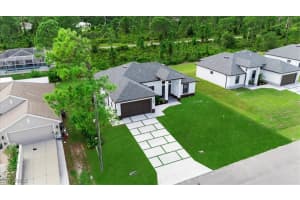 768 Roma Avenue, Lehigh Acres, FL 33974 - MLS#225075120