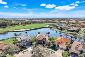 9132 Crystal Ct, Naples