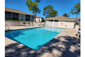 1462 Sw Churchill Cir T204, Naples