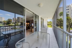 3 Bluebill Avenue, Naples, FL 34108 - MLS#225075167