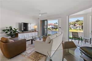 800 L Ambiance Circle, Naples, FL 34108 - MLS#225075191