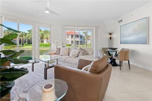 800 L Ambiance Circle, Naples, FL 34108 - MLS#225075191