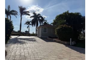 4801 Corian Court, Naples, FL 34114 - MLS#225075244