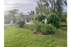 1513 52nd Lane, Cape Coral, FL 33914 - MLS#225075249