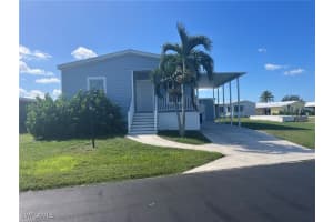 4685 Fiji Lane, Bonita Springs, FL 34134 - MLS#225075252