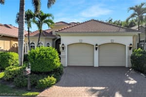 5616 Hammock Isles Drive, Naples, FL 34119 - MLS#225075254