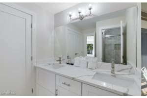 900 Broad Avenue, Naples, FL 34102 - MLS#225075277