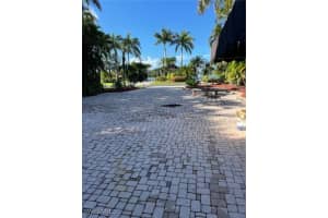 4682 Southern Breeze Drive, Naples, FL 34114 - MLS#225075307