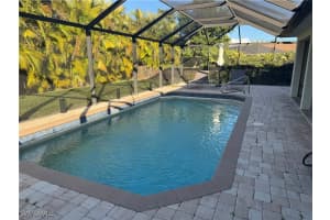 911 21st Lane, Cape Coral, FL 33990 - MLS#225075315