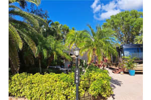 4786 Southern Breeze Drive, Naples, FL 34114 - MLS#225075326