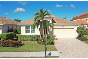 7802 Martino Cir, Naples