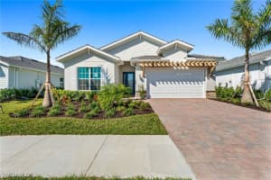 534 Kamari Cv, Naples