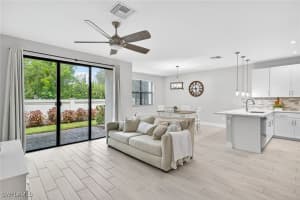 7570 Rockefeller Drive, Naples, FL 34119 - MLS#225075345