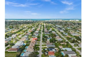 781 103rd Avenue, Naples, FL 34108 - MLS#225075357