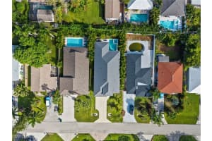 781 103rd Avenue, Naples, FL 34108 - MLS#225075357