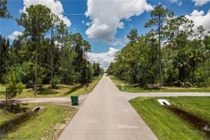 xxxx 6 Avenue, Naples, FL 34120 Sold 12/05/25