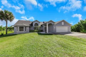 1330 11th Street, Naples, FL 34117 - MLS#225075375