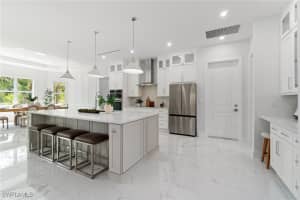 1970 17th Street, Naples, FL 34117 - MLS#225075383