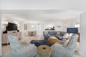 222 Harbour Drive, Naples, FL 34103 - MLS#225075428