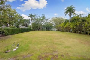 2550 Lantern Lane, Naples, FL 34102 - MLS#225075461