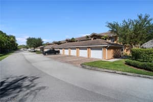 1076 Winding Pines Circle, Cape Coral, FL 33909 - MLS#225075465
