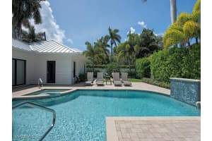 354 1st Avenue, Naples, FL 34102 - MLS#225075485