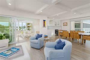 3450 Gulf Shore Blvd N 210, Naples