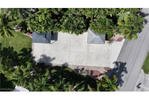 5584 Brightwood Drive, Fort Myers, FL 33905 - MLS#225075524