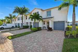 15388 Wildflower Circle, Naples, FL 34119 - MLS#225075541