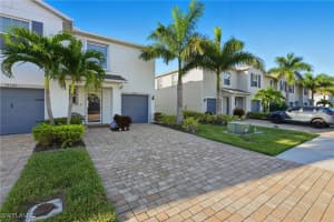 15388 Wildflower Circle, Naples, FL 34119 - MLS#225075541