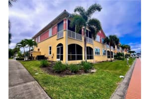 174 Shadroe Cove Circle, Cape Coral, FL 33991 - MLS#225075562