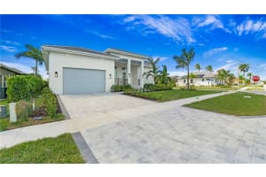 138 Kirkwood Street, Marco Island, FL 34145 - MLS#225075572
