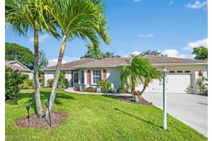 736 Charlemagne Blvd, Naples