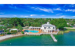 2530 Citrus Lake Dr X101, Naples