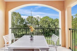 1190 Wildwood Lakes Blvd 306, Naples